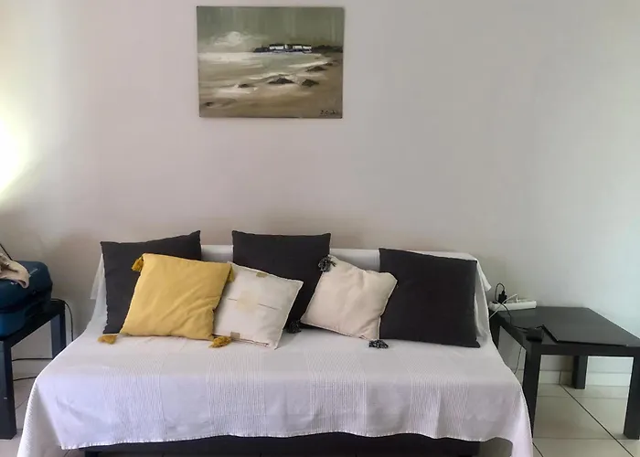 Grand à Entre Et Appartement